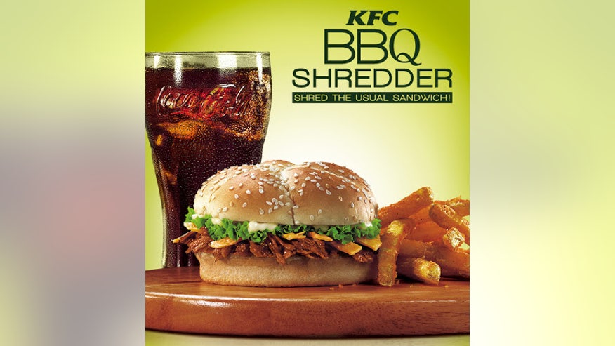 KFC%20BBQ%20Shredder%20Sandwich Fast Food Worker Confessions #YIKES  
