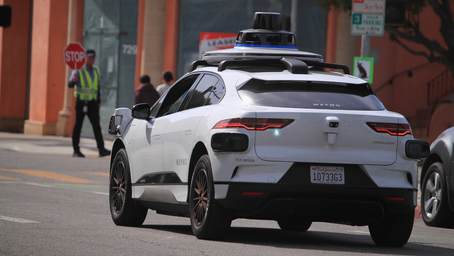 Self-driving cars targeted in new federal probe following multiple incidents