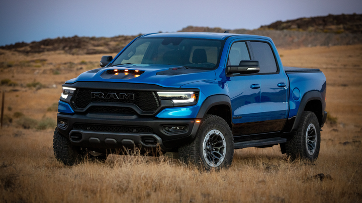 Automaker announces massive recall of popular pickup truck over software issue - Fox News