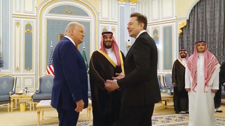 HAPPENING NOW: Political and business leaders join Trump at the Saudi Royal Court - Fox News