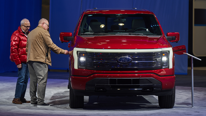 Ford pares back F-150 Lightning plans as a massive charge signals a deeper shift - Fox Business News
