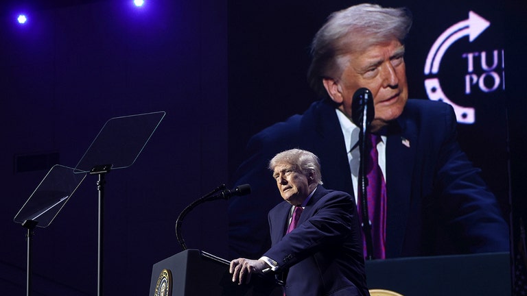 HAPPENING NOW: President Trump vows to 'win the war on fraud' at TPUSA rally - Fox Business News