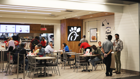 Popular fast-food chain launches first-ever non-chicken kids meal nationwide - Fox Business News