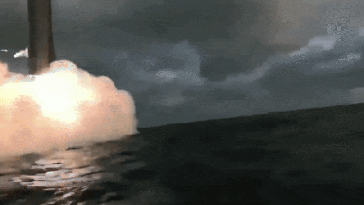 SpaceX Starship goes up in flames during splashdown after historic flight cut short - Fox Business News