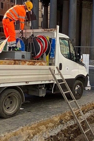 Sinkhole reveals SURPRISE