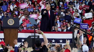 Trump rally crowd endorses plan to fill RBG seat before election