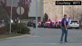 Mall shooting - Cop and more cop cars