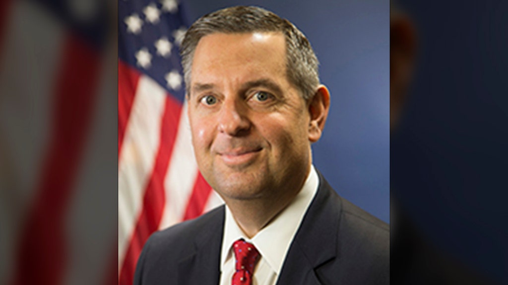 Top federal prosecutor announces resignation after ballot fraud probe