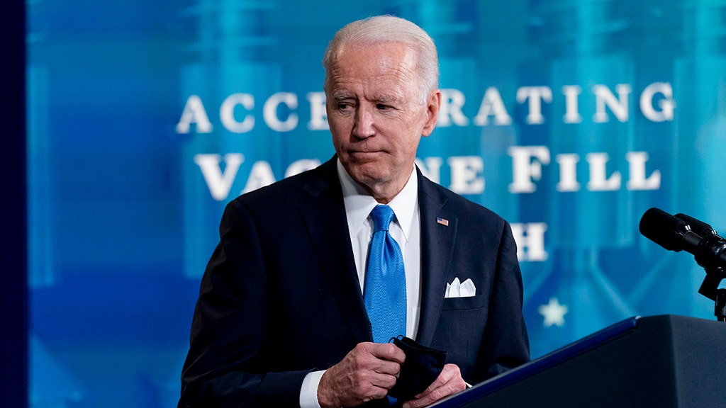 Ex-CBP commissioner has warning about crisis, says Biden wanted surge