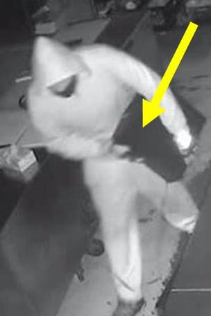 Restaurateur's REPLY goes viral