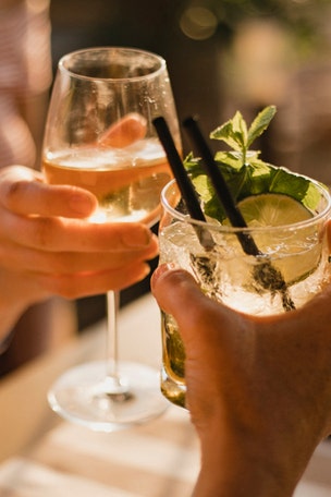 Bar SLAMMED for vaccine rule