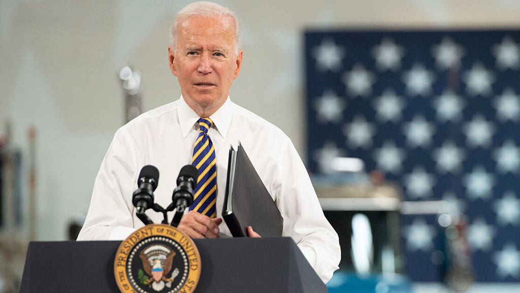 US GDP falls far short of expectations as recovery under Biden stumbles