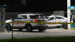 ‘Peeping Tom’ shot 3 times by Texas girl’s father is charged: report