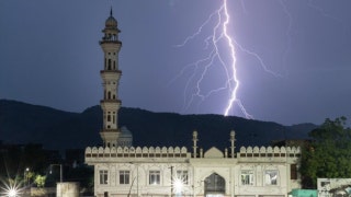 Lightning strike wipes out crowds taking selfies at popular tourist spot