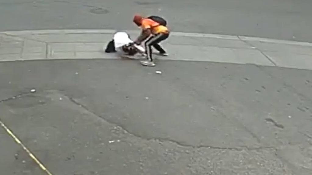 Video shows visitor getting stomped during daytime robbery in Seattle