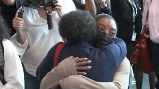 Simone Biles receives hero's welcome upon return to Texas