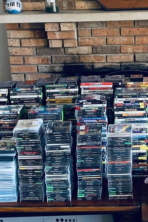 HUGE video game collection found