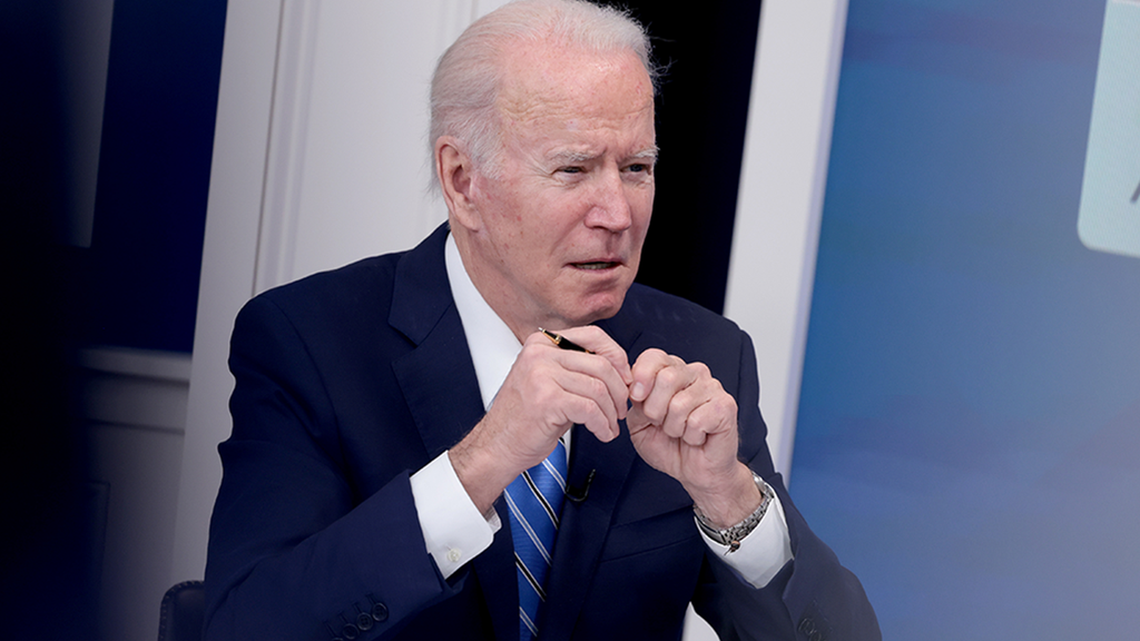 President getting slammed from all sides for stunning remark to governors