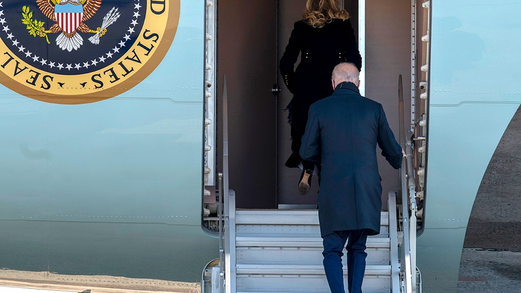 State GOP preps bill to divert illegal migrant flights to Biden's home state