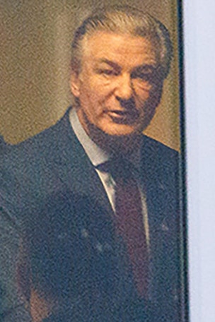 Baldwin back on movie SET