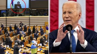 Ukraine's Zelenskyy moves the world to tears, while Biden gets tepid reviews