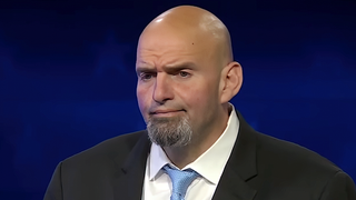 Debate host fires back after Fetterman complains closed captioning was 'filled with errors'