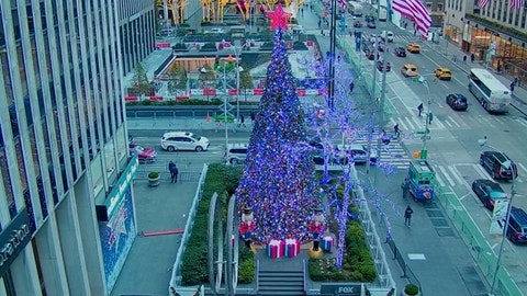 All-American Christmas tree shines bright in Fox Square