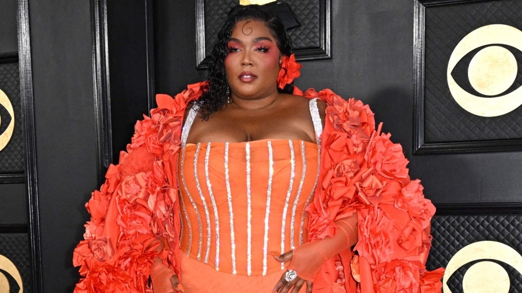 Stars leave little to the imagination on the Grammys red carpet