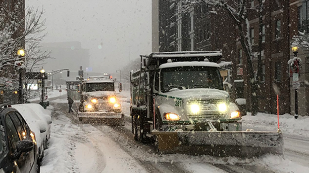 Photo: Crews busy plowing roads in Boston