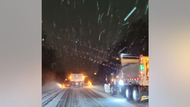 'Snowfighters' work to clear I-91 in Middletown, Connecticut