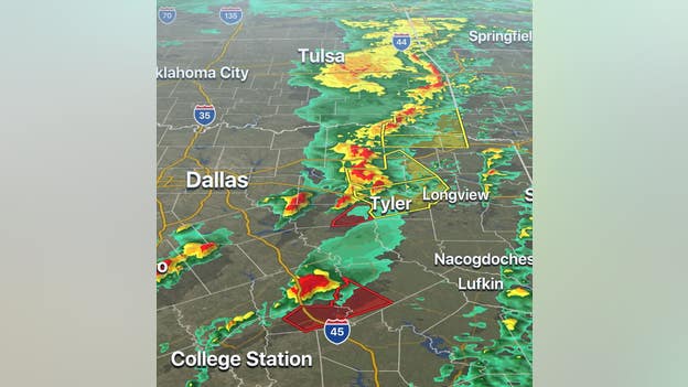 Current Radar: Tornado, severe thunderstorm warnings ongoing in Texas