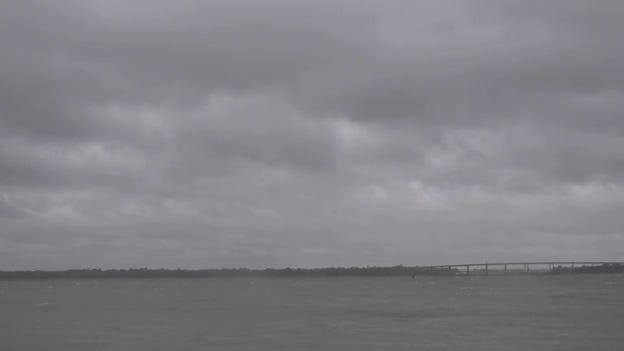 Hurricane Ian moves in on Charleston, South Carolina seawall