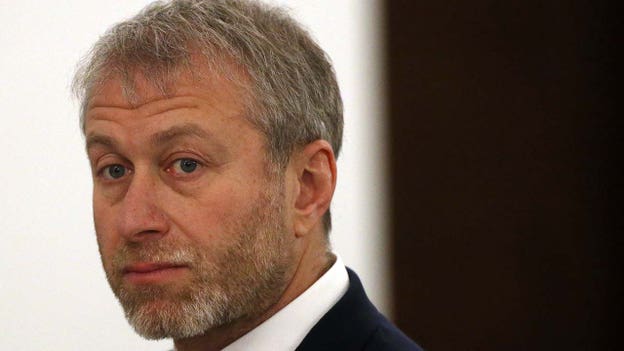 Russian oligarch Roman Abramovich decides to sell Chelsea