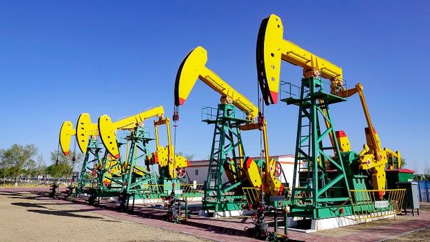 Oil prices fall amid concerns of weak economic growth in China