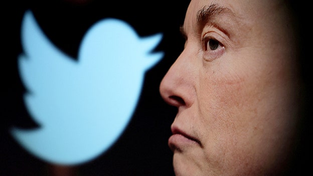 Elon Musk: Apple threatened to yank Twitter from App Store