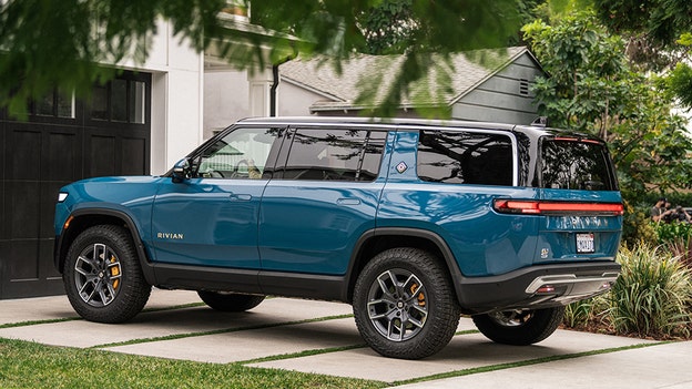 Rivian misses quarterly revenue estimates