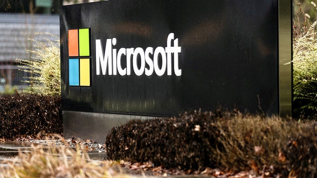 Microsoft misses quarterly revenue estimates