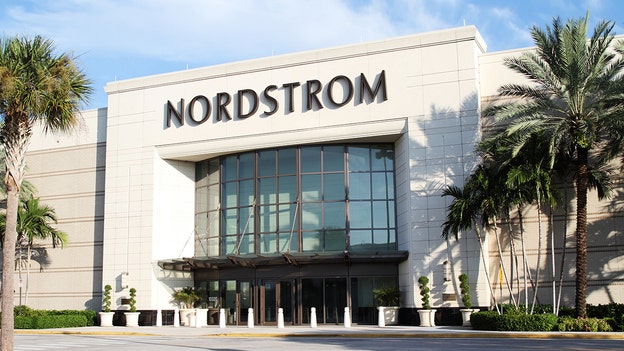 Nordstrom shares fall on weak holiday sales