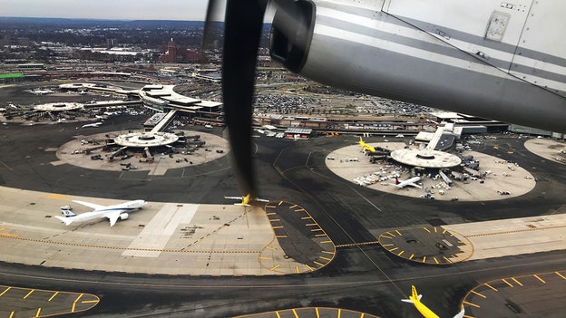 Spirit Airlines beats estimates on strong travel demand