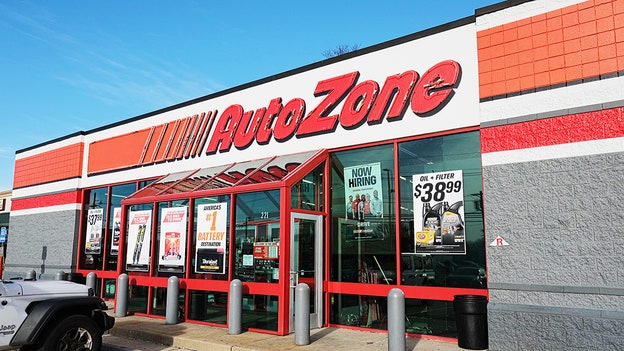 AutoZone and Advance Auto Parts report earnings, AAP CEO Tom Greco to retire