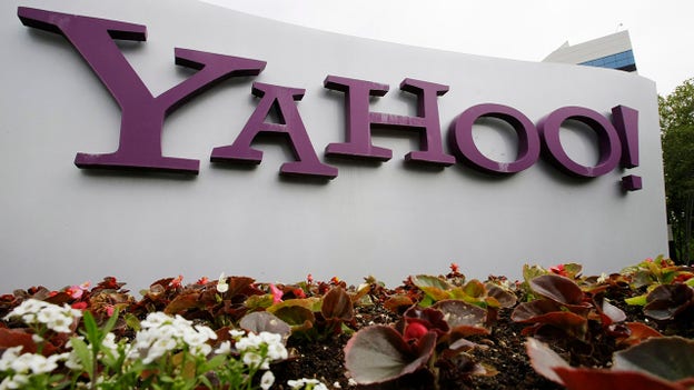 Yahoo to lay off more than 20% of staff