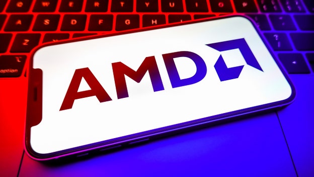 AMD beats revenue targets