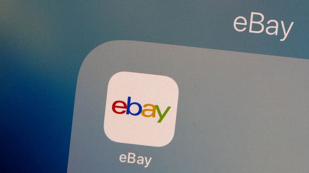 EBay forecasts first-quarter revenue above estimates