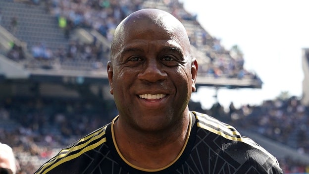 Magic Johnson joins Harris' bid for Commanders: source