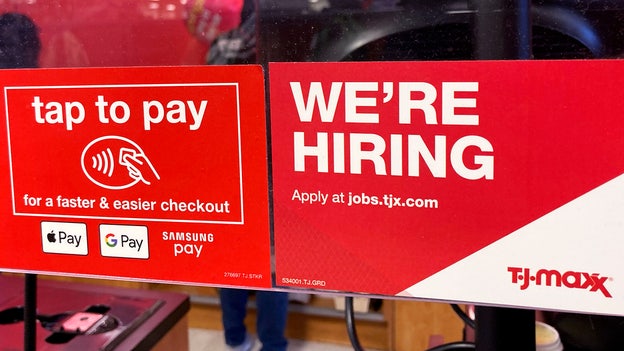 Applications for US jobless aid rise by most in 5 months