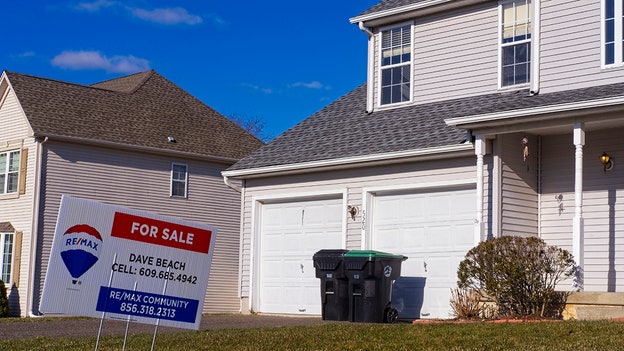 Existing home sales rebound; year-over-year house prices fall