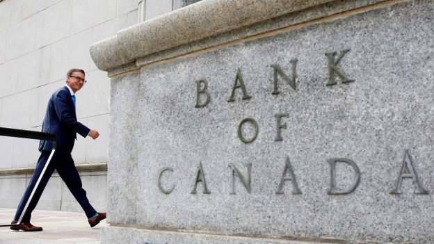 Bank of Canada keeps rates on hold, sees stronger 2023 growth