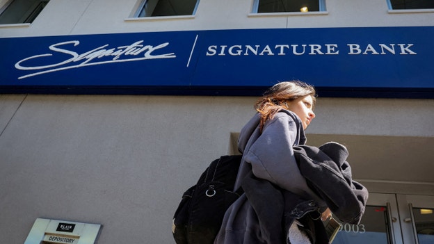 Signature Bank leaders sold $100M in stock in 2020 and 2021