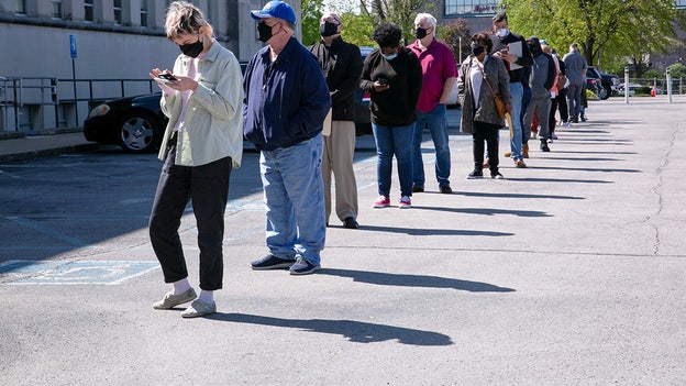 US private payrolls miss expectations in March: ADP