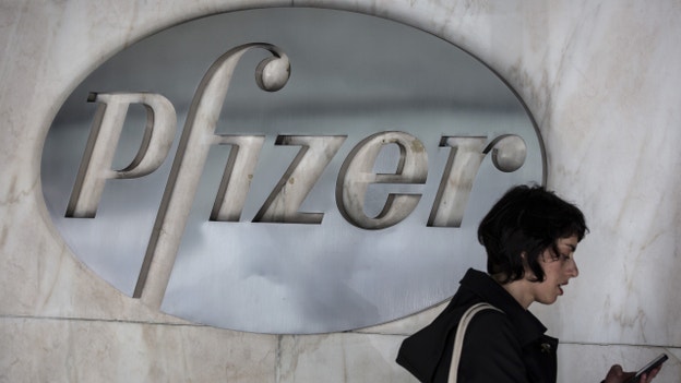 Pfizer leans on COVID products to top estimates